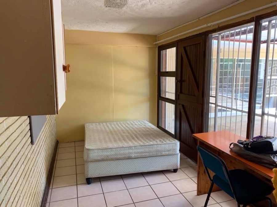 12 Bedroom Property for Sale in Universitas Free State